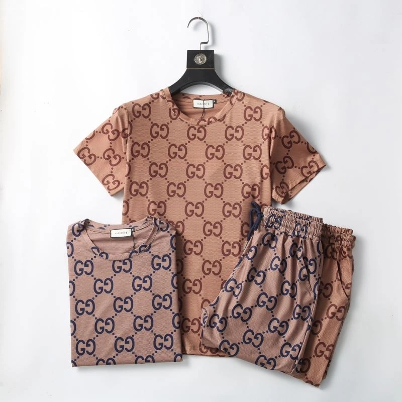 Affordable Gucci Short Suits 128512