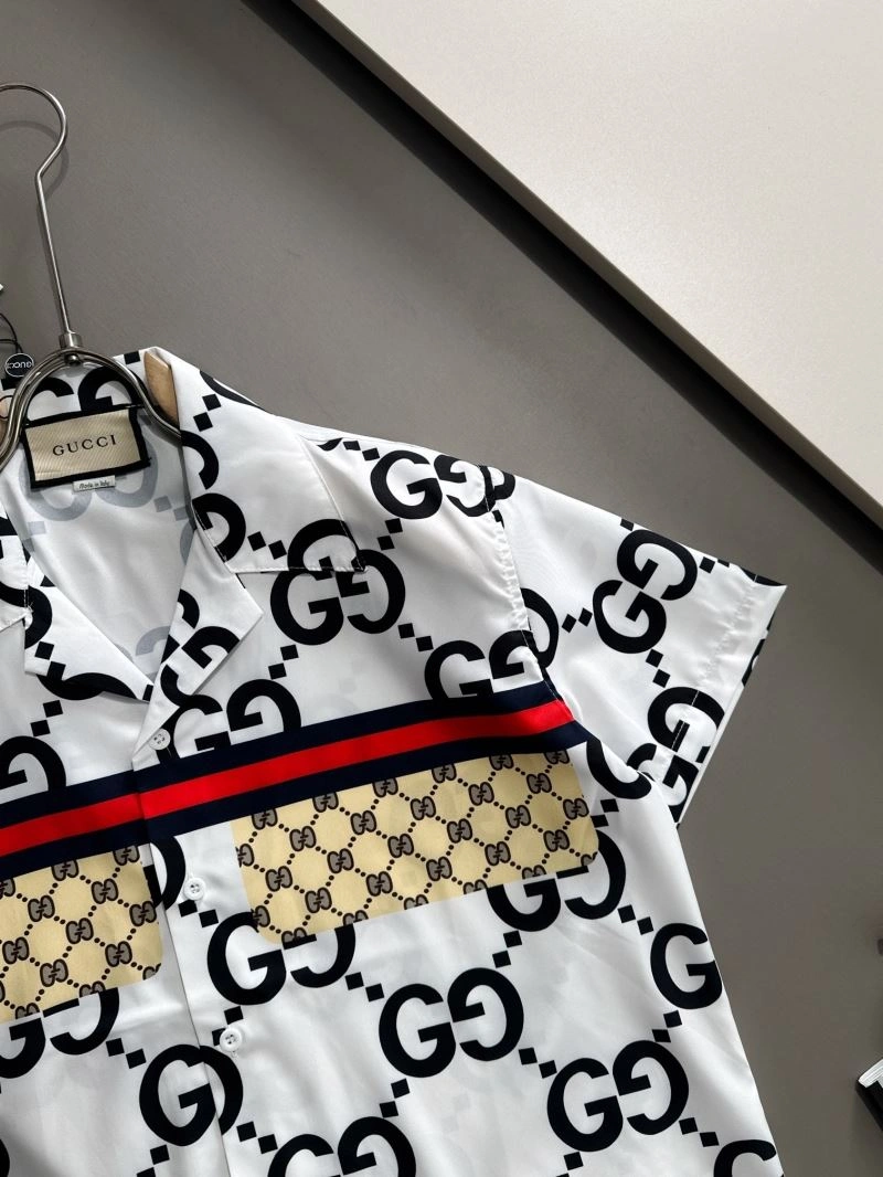 Gucci Short Suits Casual 128515