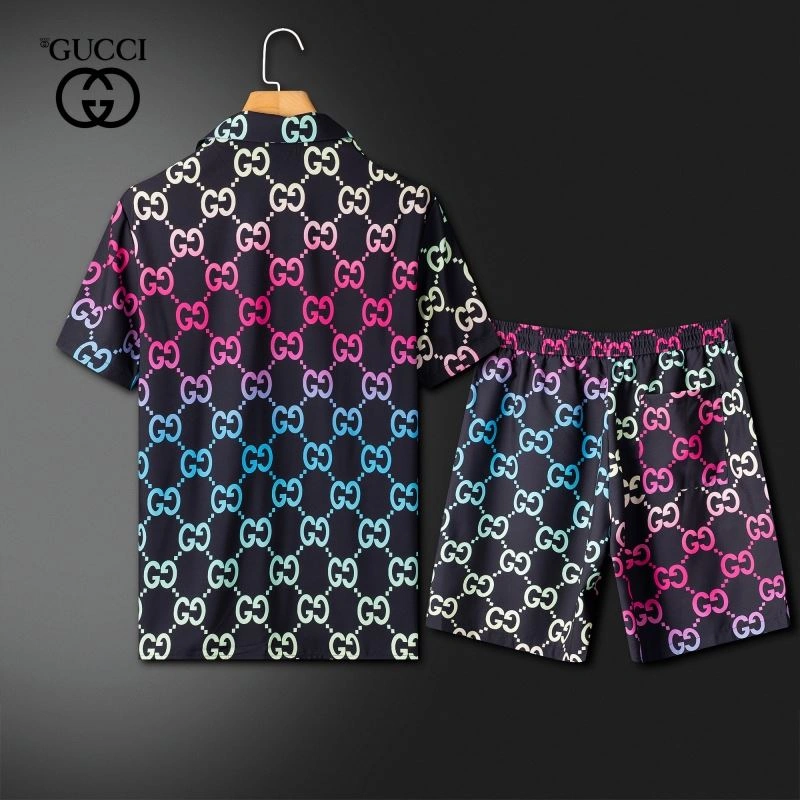 Neat Gucci Short Suits 128895