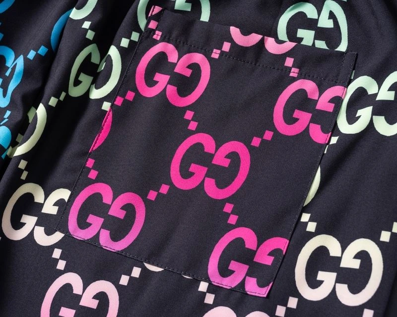 Neat Gucci Short Suits 128895