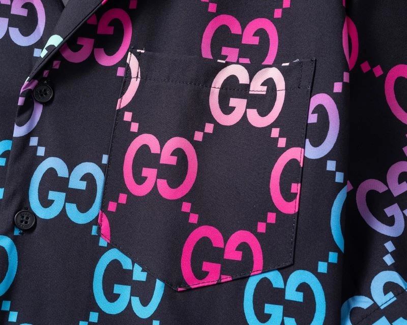 Neat Gucci Short Suits 128895