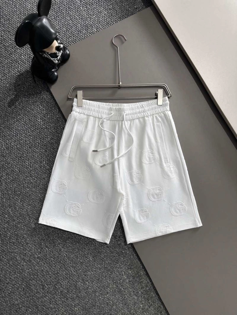 Trendsetting Gucci Short Suits 127534