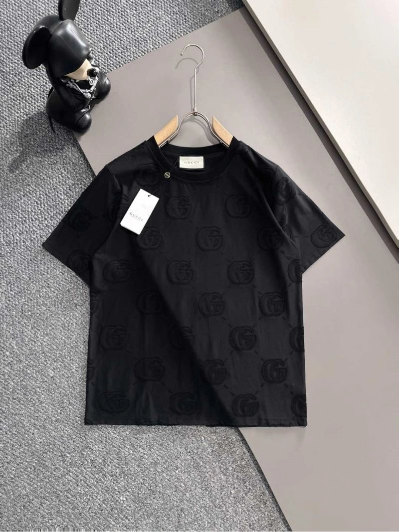 Gucci Short Suits ZipUp 127523