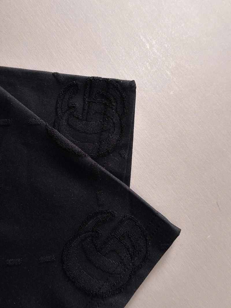 Gucci Short Suits ZipUp 127523
