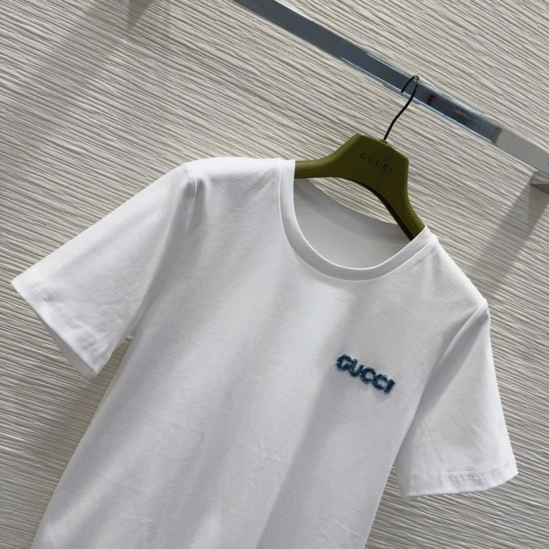 Gucci Short Suits TechFriendly 124625