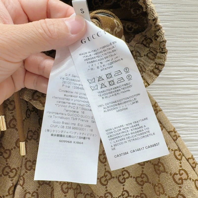 Gucci Short Suits Casual 124627