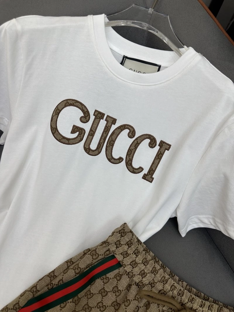 Gucci Short Suits RelaxedFit 124606