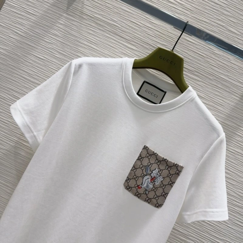 Gucci Short Suits Trendsetting 124929