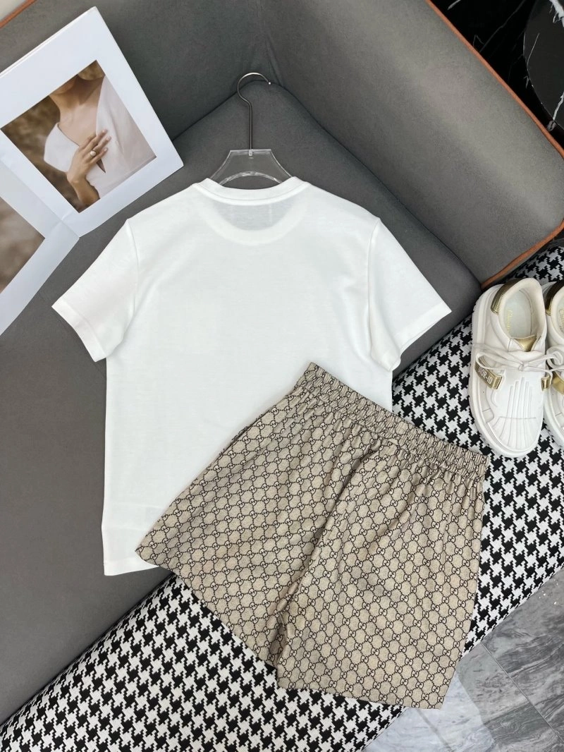 Gucci Short Suits EyeCatching 124924