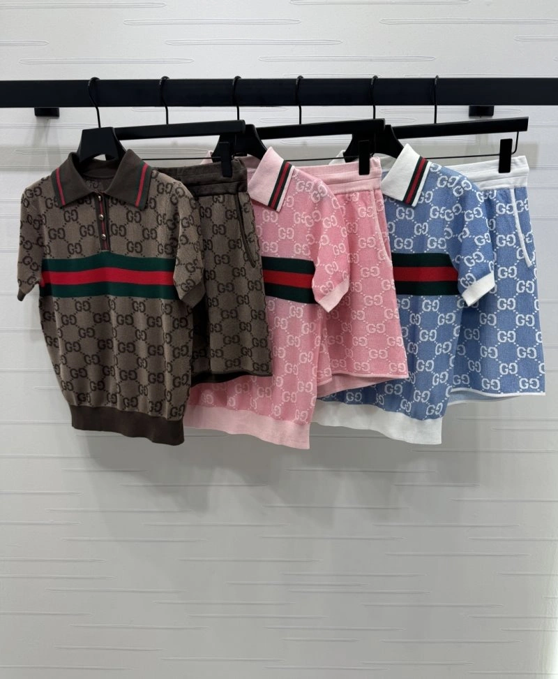 Flexible Gucci Short Suits 124895