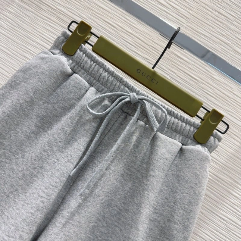 EasyMatch Gucci Short Suits 124923