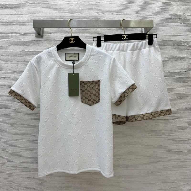 Gucci Short Suits Original 124411
