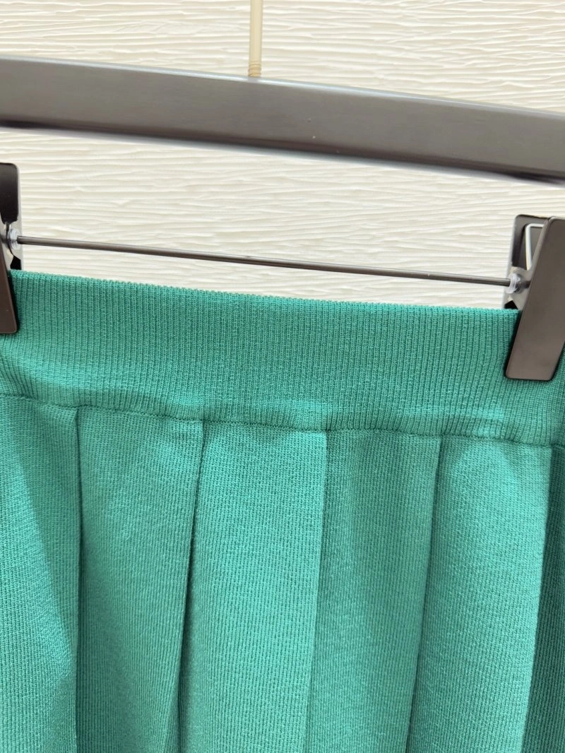 Gucci Short Suits Lightweight 124412