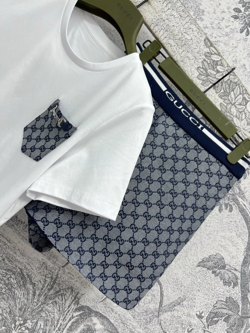 SunProtective Gucci Short Suits 124395