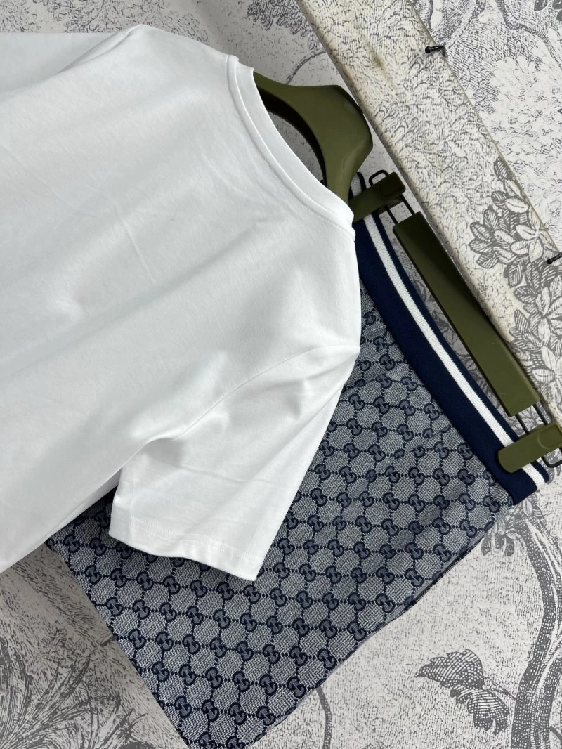 SunProtective Gucci Short Suits 124395