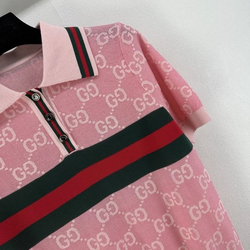 Gucci Short Suits Practical 124404