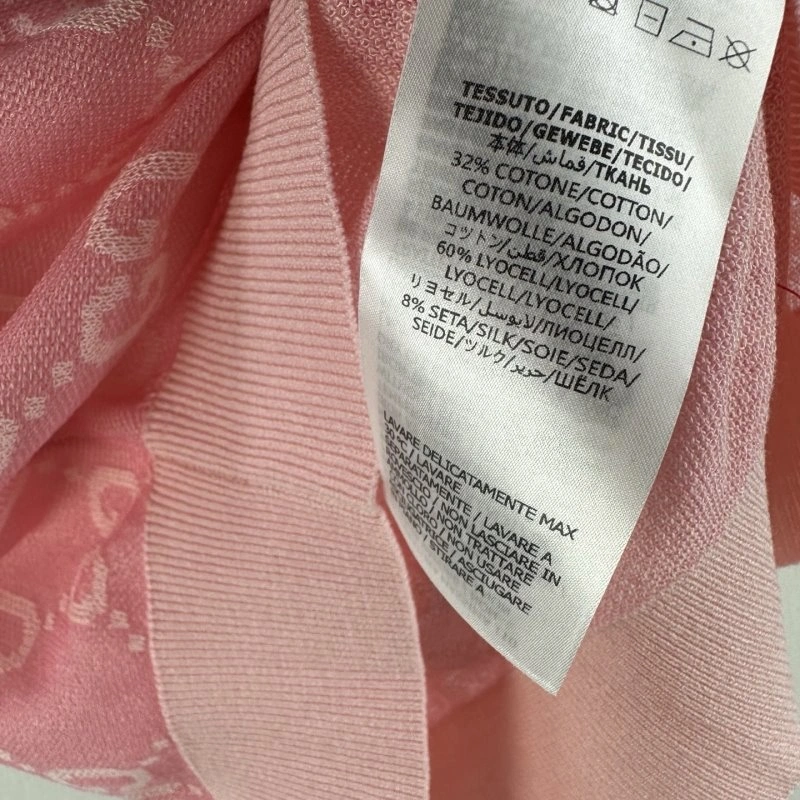 Gucci Short Suits Practical 124404