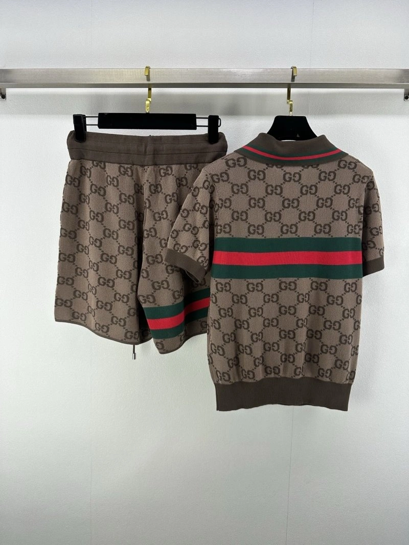 Gucci Short Suits ComfortFit 124405