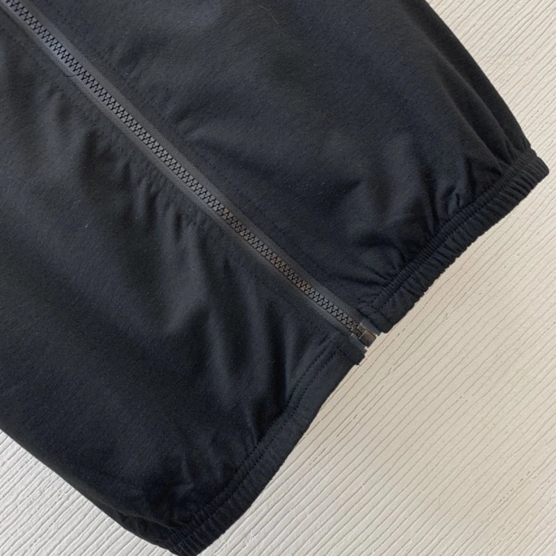 Gucci Short Suits ZeroBulk 124389