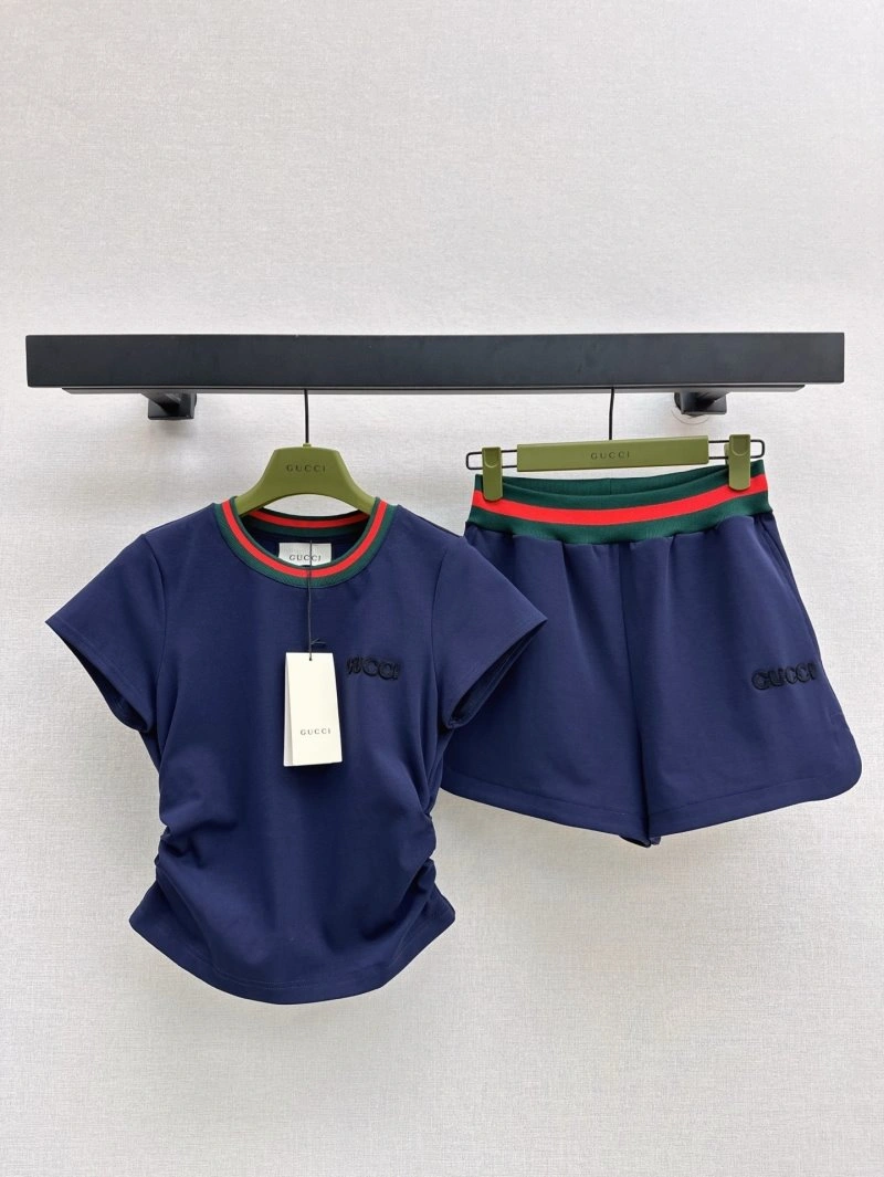 Gucci Short Suits Functional 124382