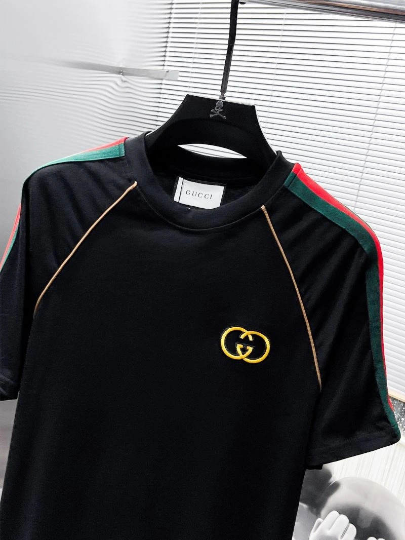 Neat Gucci Short Suits 127210