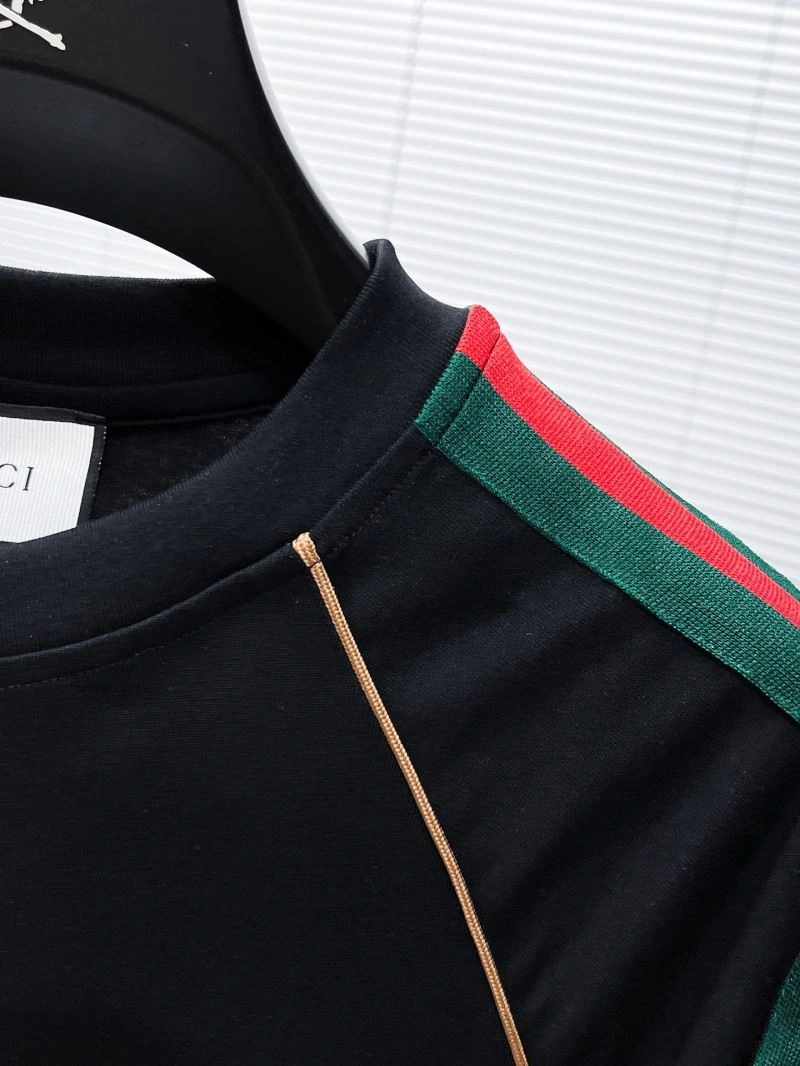 Neat Gucci Short Suits 127210