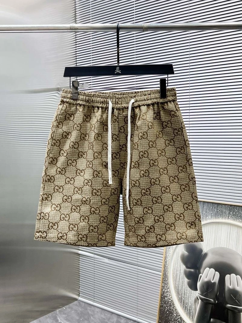 TechFriendly Gucci Short Suits 126711
