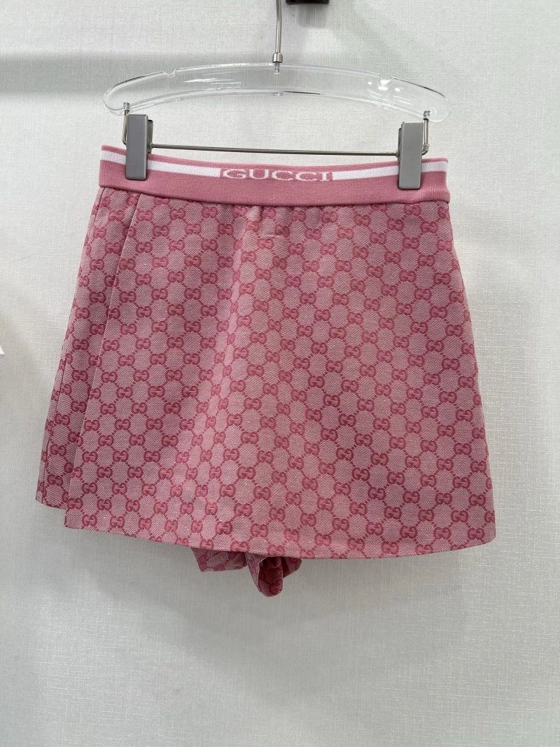Gucci Short Suits Timeless 124818