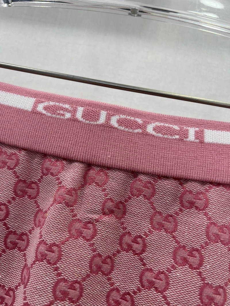 Gucci Short Suits Timeless 124818