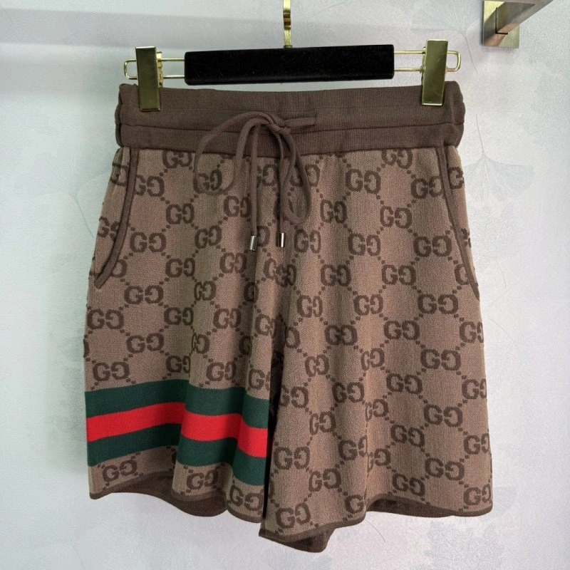 Gucci Short Suits TimelessDesign 124816