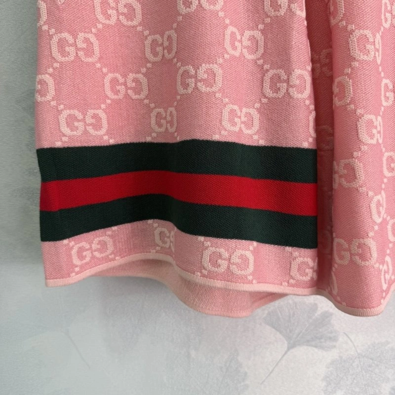FashionForward Gucci Short Suits 124832