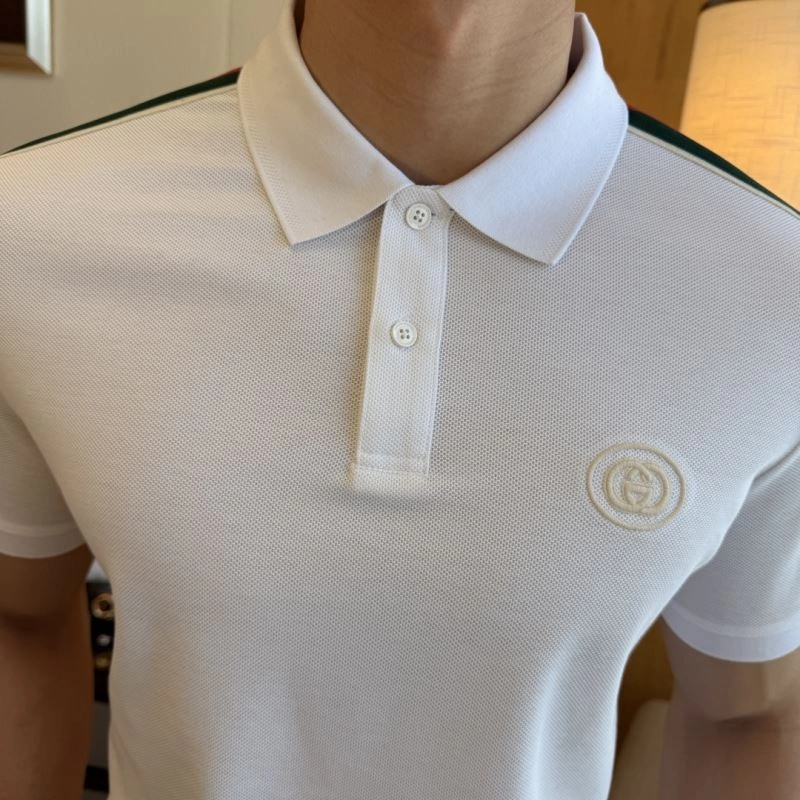 Comfortable Gucci Short Suits 126247