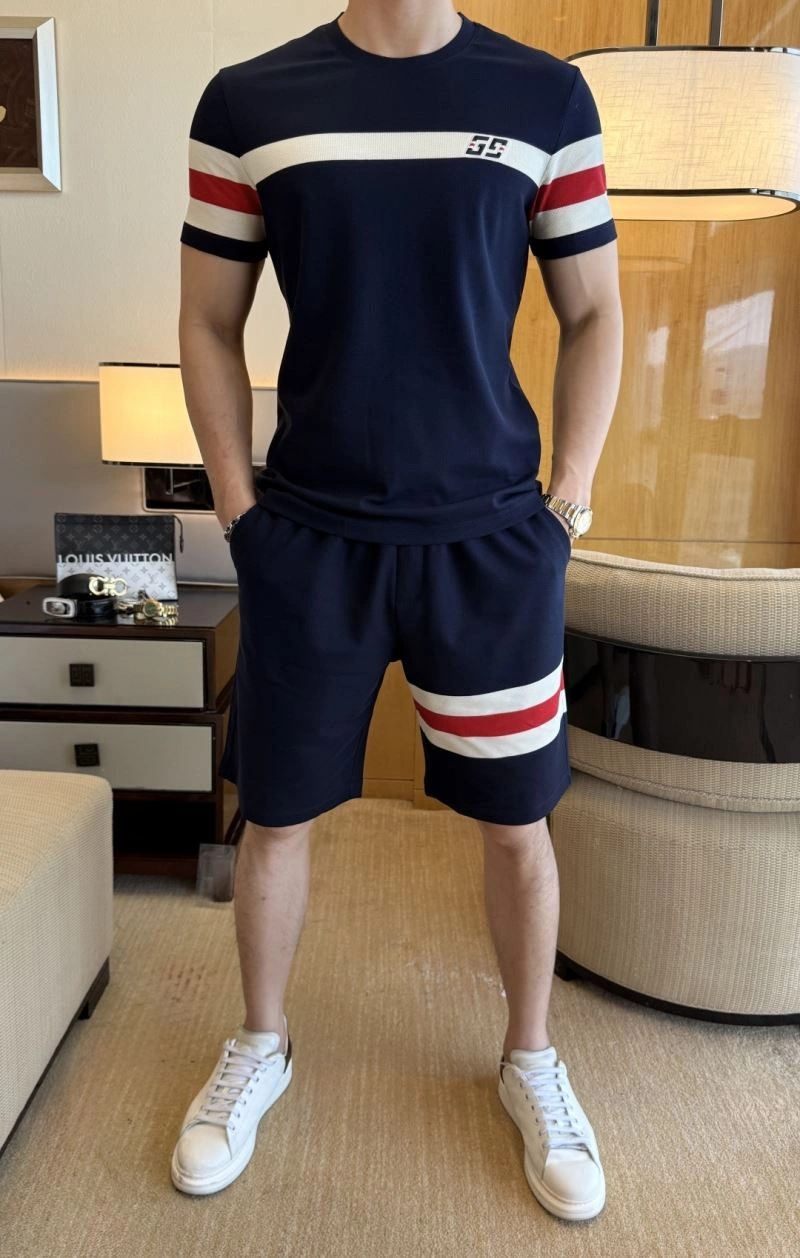 Stretchable Gucci Short Suits 126243