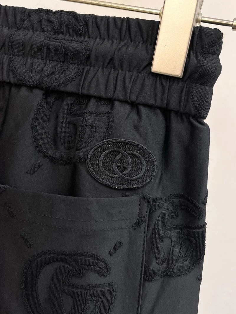 Gucci Short Suits ComfortFit 126240