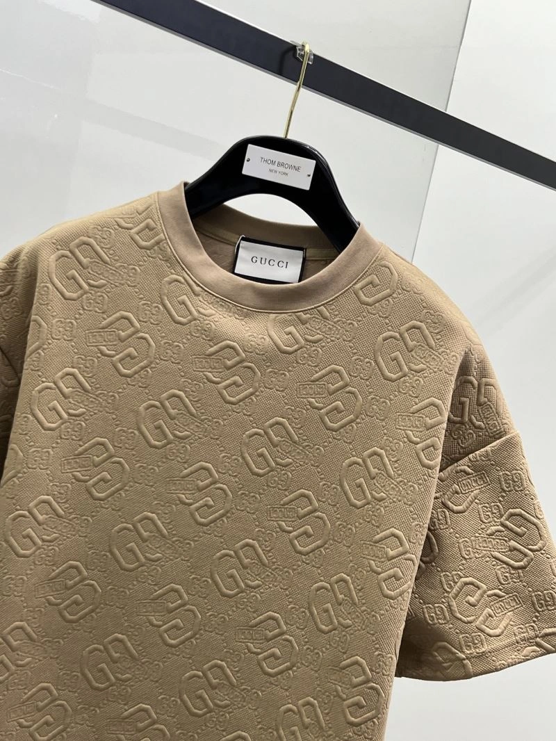 Gucci Short Suits Refined 125814