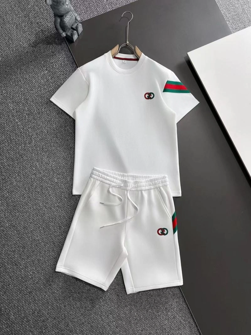 Gucci Short Suits WrinkleFree 125812