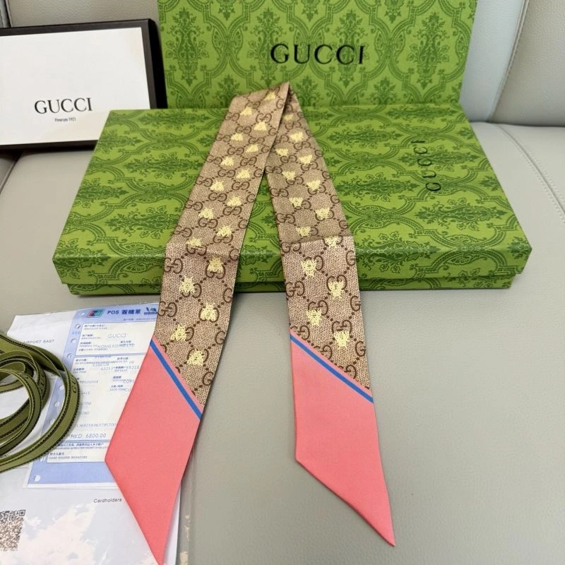 Gucci Silk Minimalist 272911