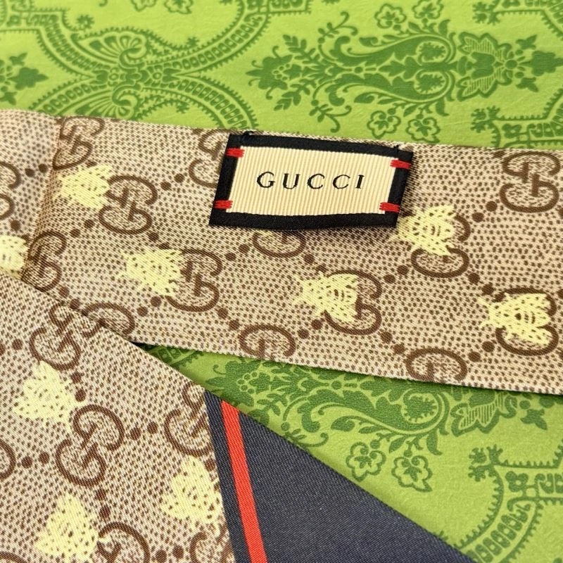 Gucci Silk WeatherProof 272906