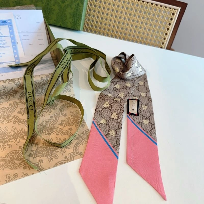 Gucci Silk Trendsetting 272904