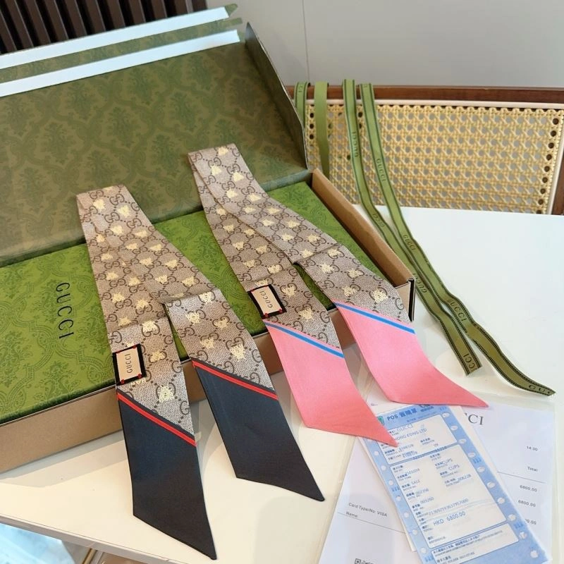 Gucci Silk MultiPurpose 272917