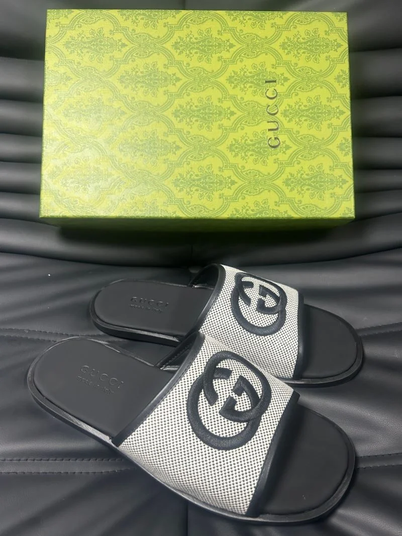 Gucci Slippers Casual 23989