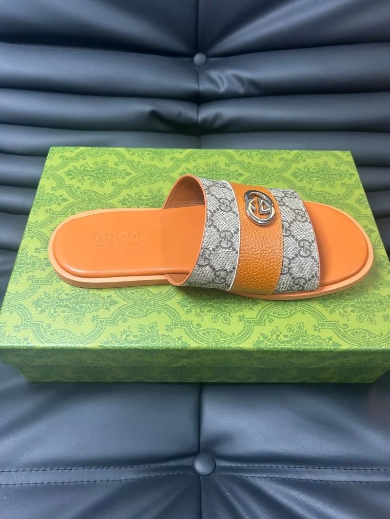 Gucci Slippers Functional 23969