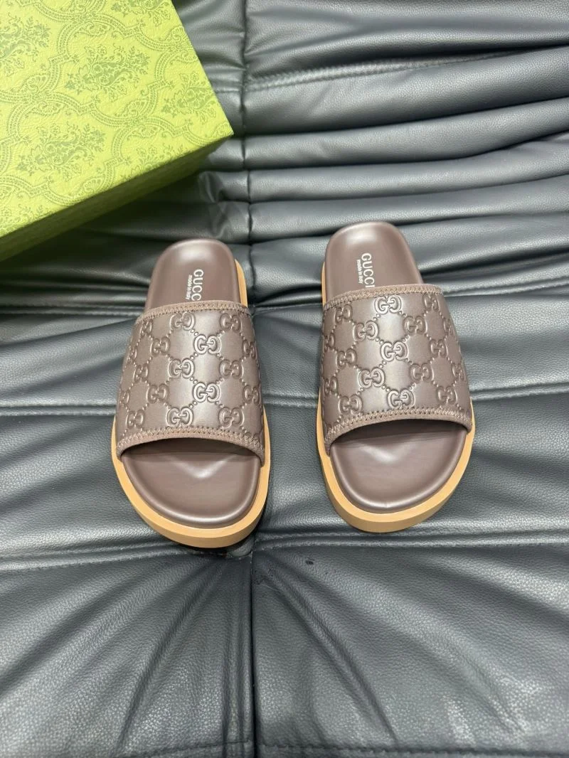 UrbanChic Gucci Slippers 23958