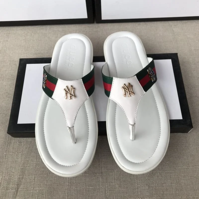 Gucci Slippers FashionForward 23965