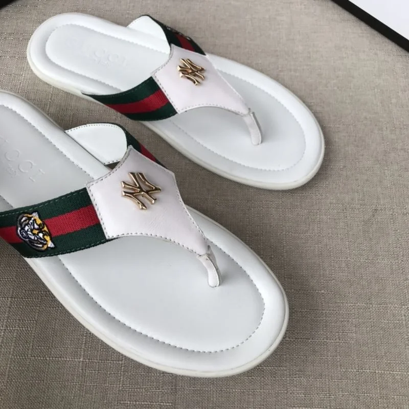 Gucci Slippers FashionForward 23965