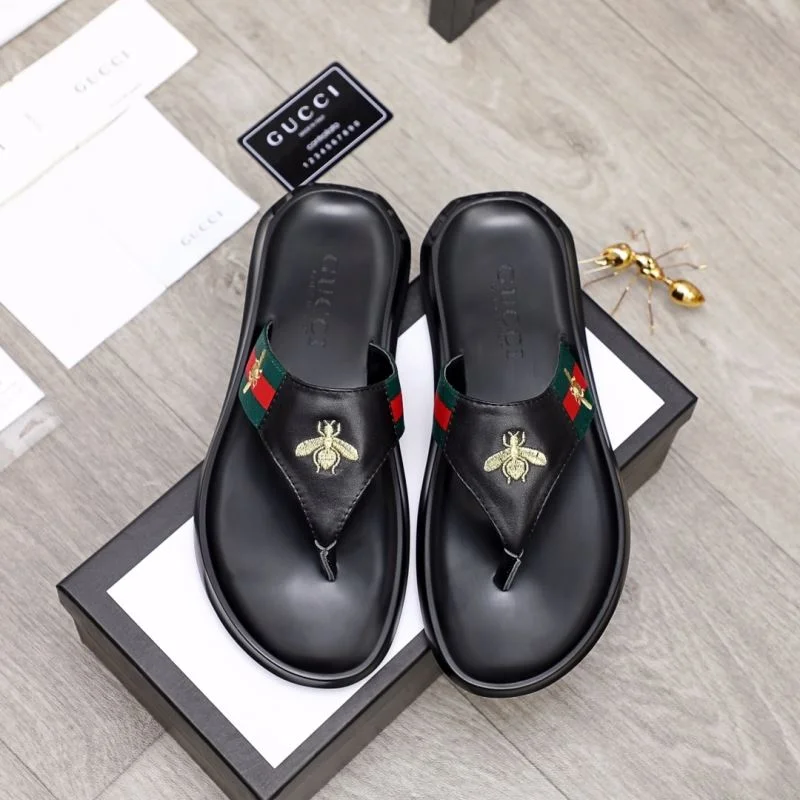 Gucci Slippers UrbanChic 23921