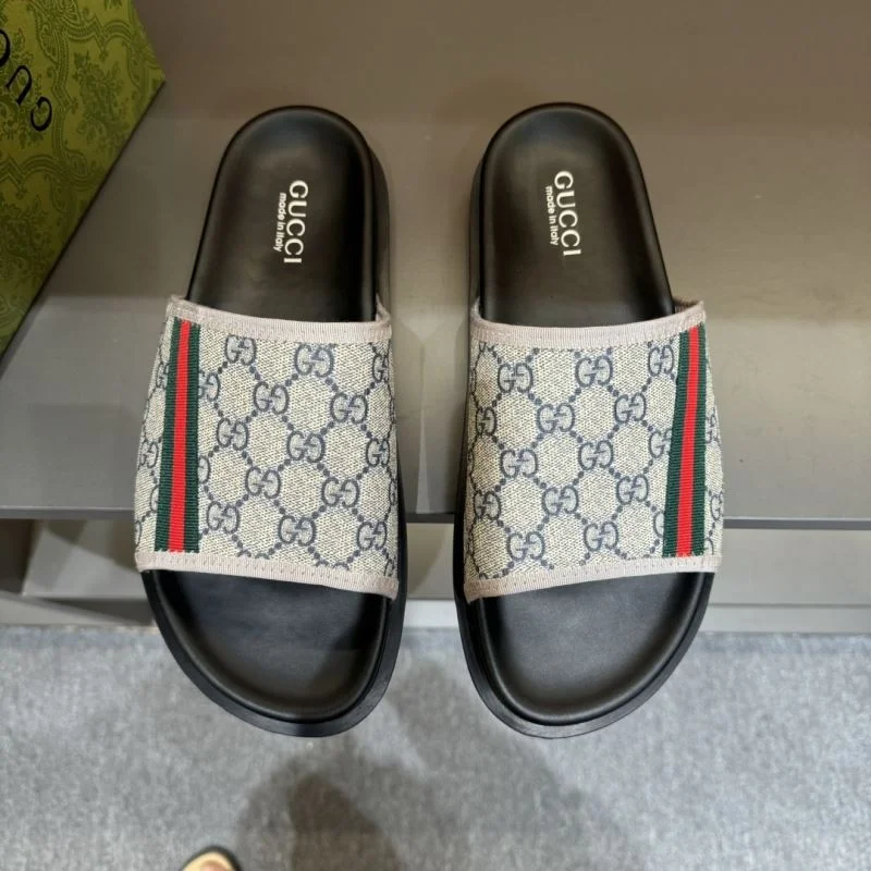Gucci Slippers Effortless 23886