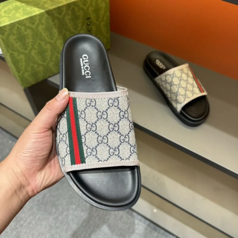 Gucci Slippers Effortless 23886