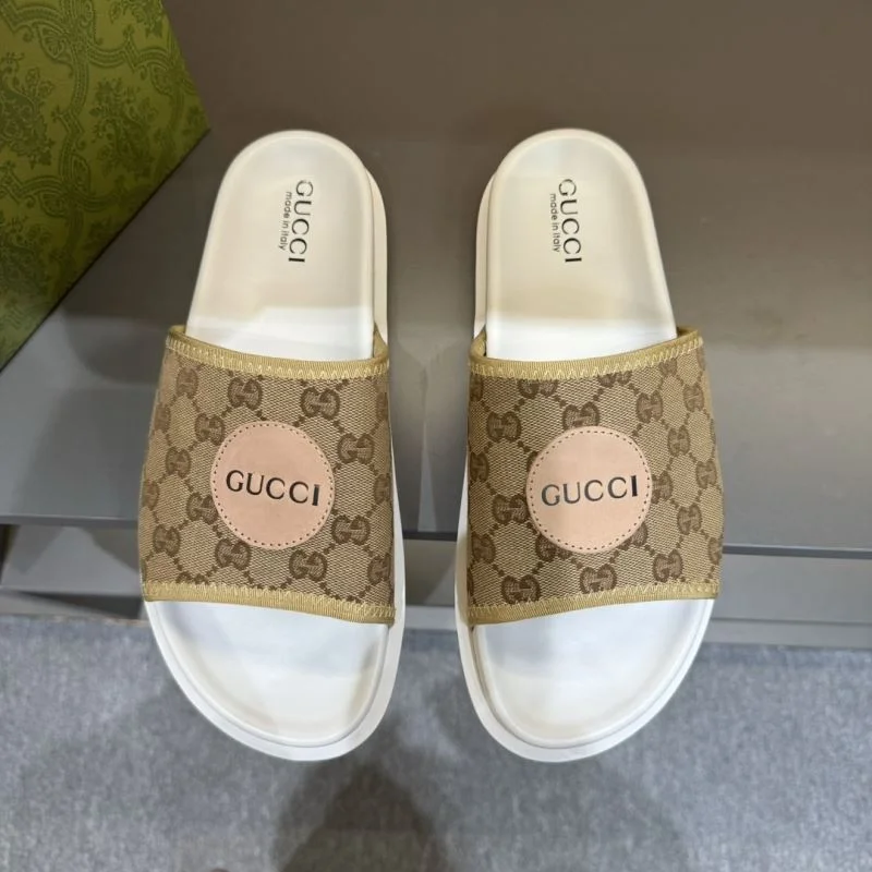 Gucci Slippers Unique 23878