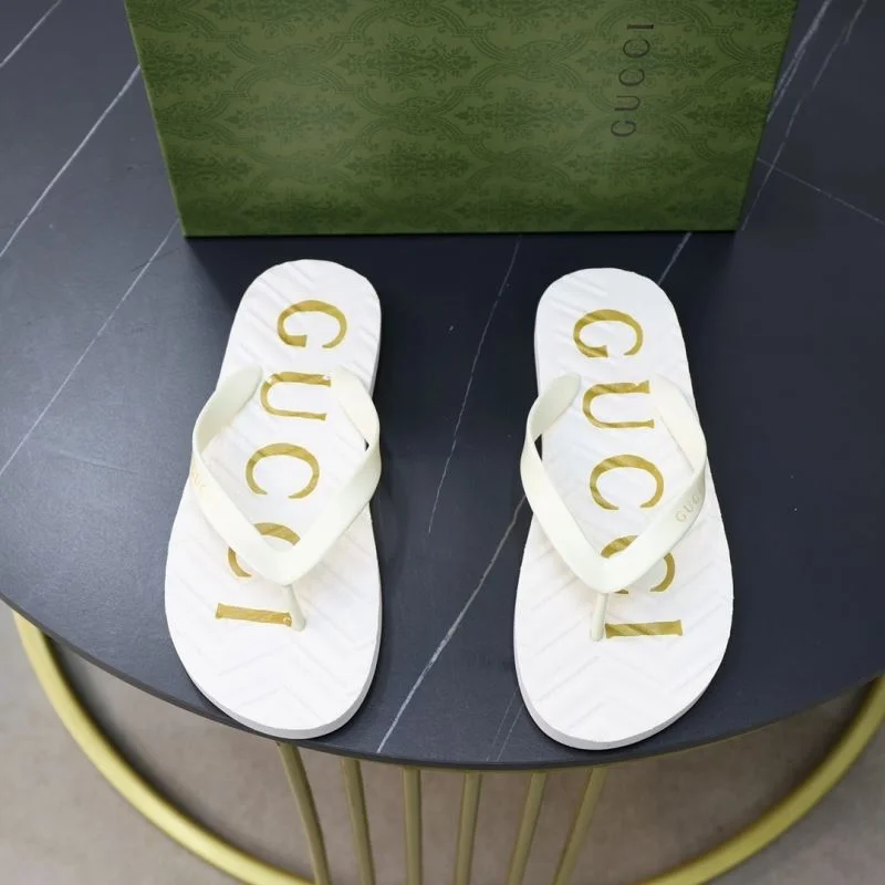 Timeless Gucci Slippers 23880